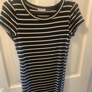 Black and white tee shirt dress